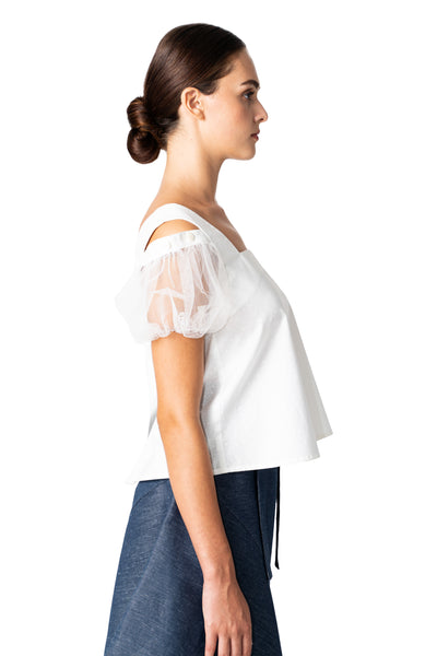 White short sleeve top