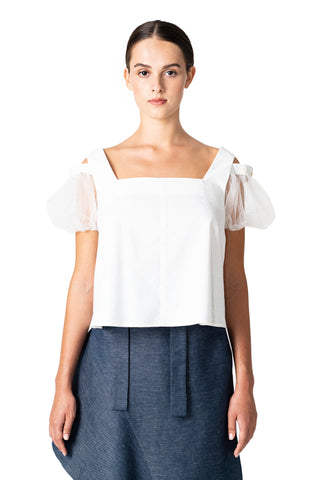 White short sleeve top